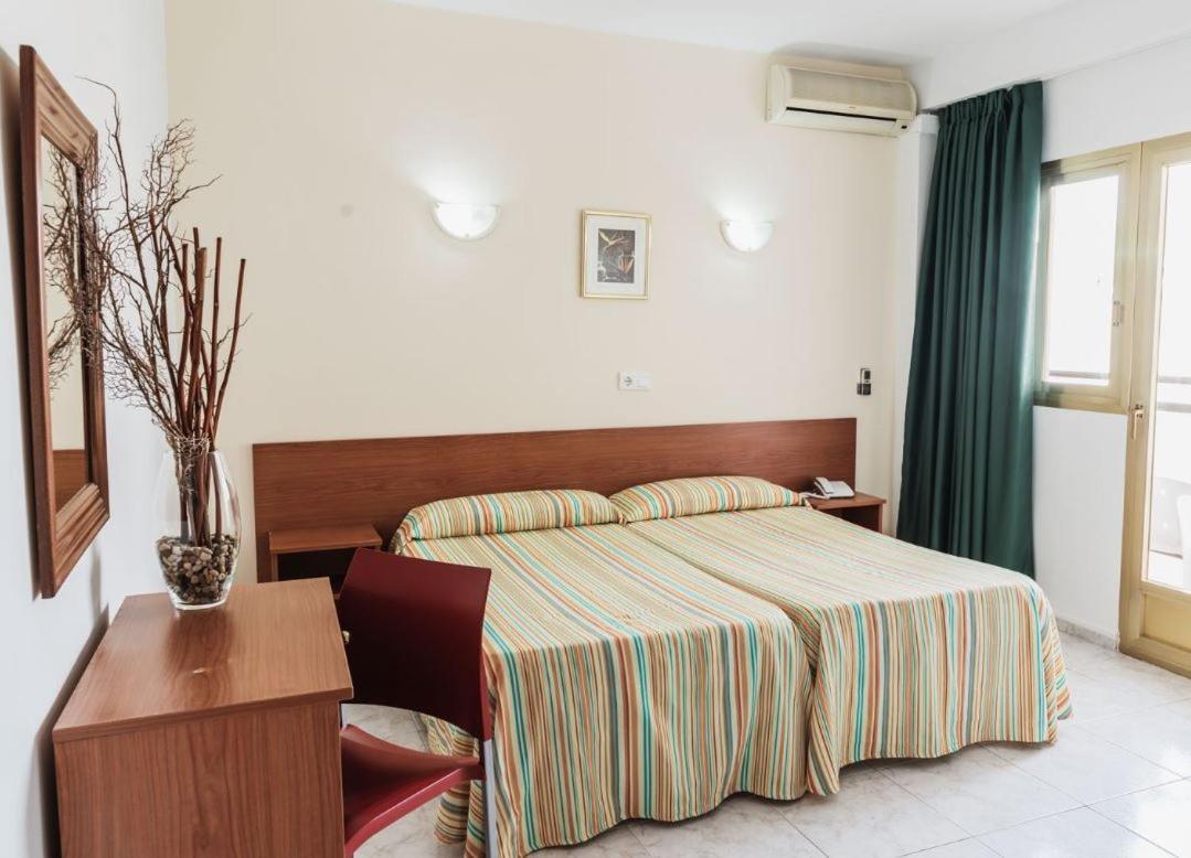 Hotel Camposol Μπένιντορμ Εξωτερικό φωτογραφία